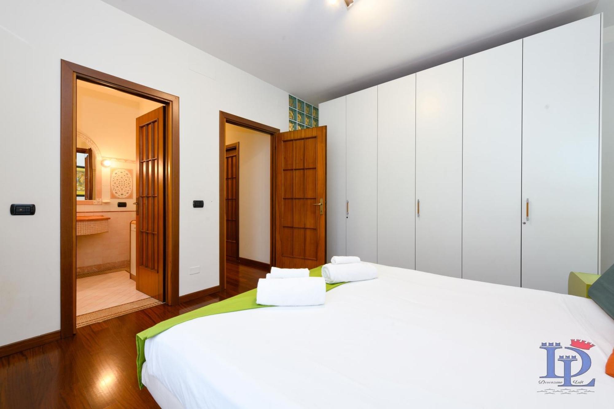 DesenzanoLoft Gardastar La stella del Lago Desenzano del Garda Esterno foto