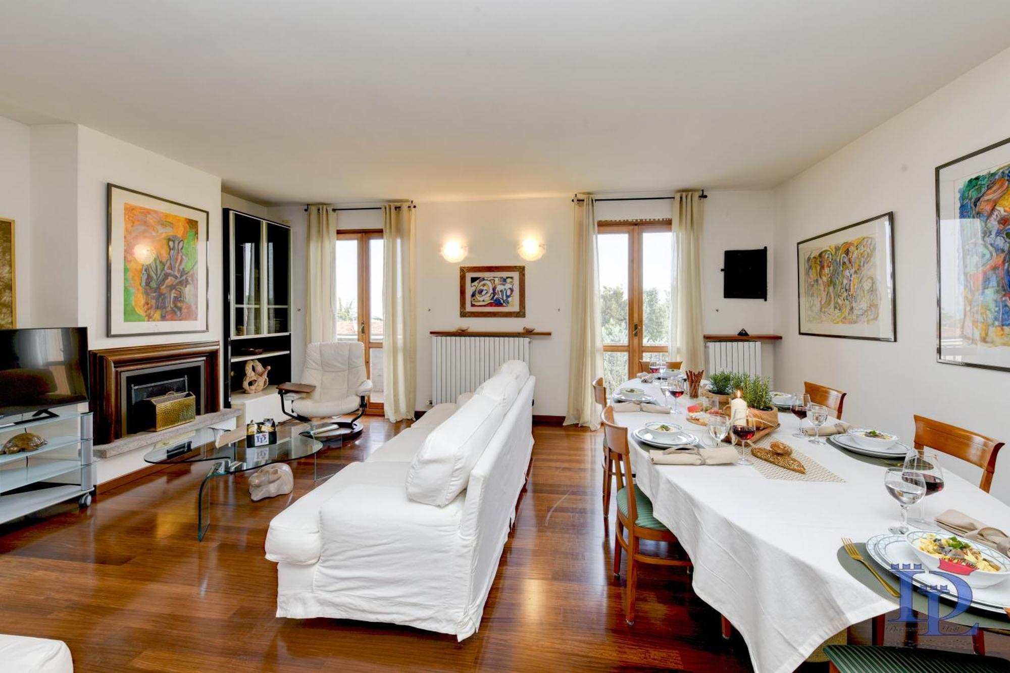 DesenzanoLoft Gardastar La stella del Lago Desenzano del Garda Esterno foto