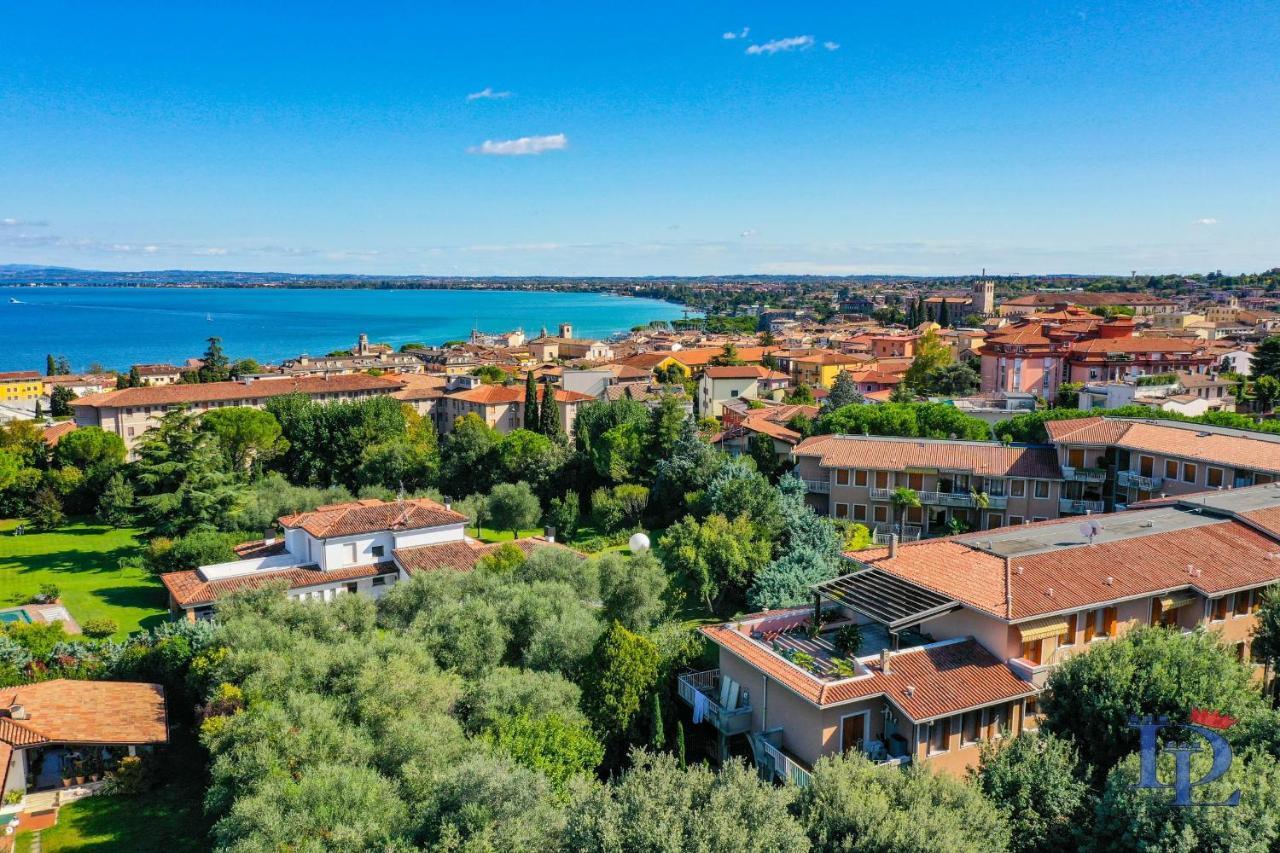 DesenzanoLoft Gardastar La stella del Lago Desenzano del Garda Esterno foto